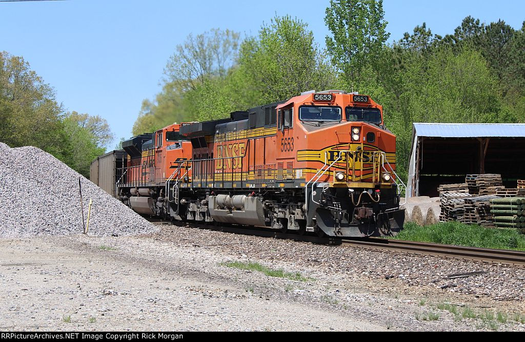 Eastbound BNSF Coal at Holly Springs